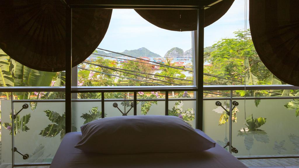 Catba Central Hostel Dong Khe Sau Room photo